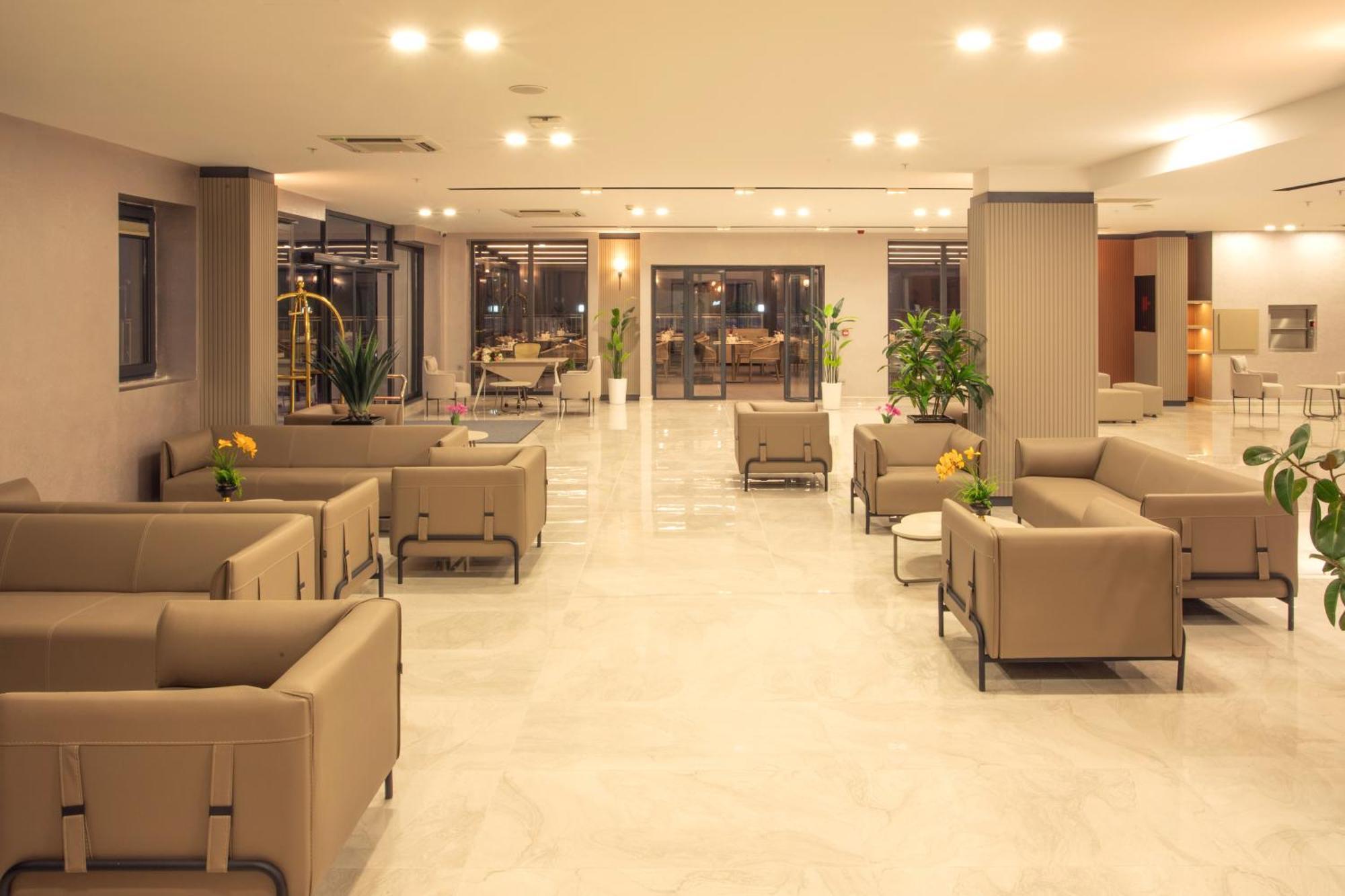 First Joy Hotel Trabzon Exteriör bild