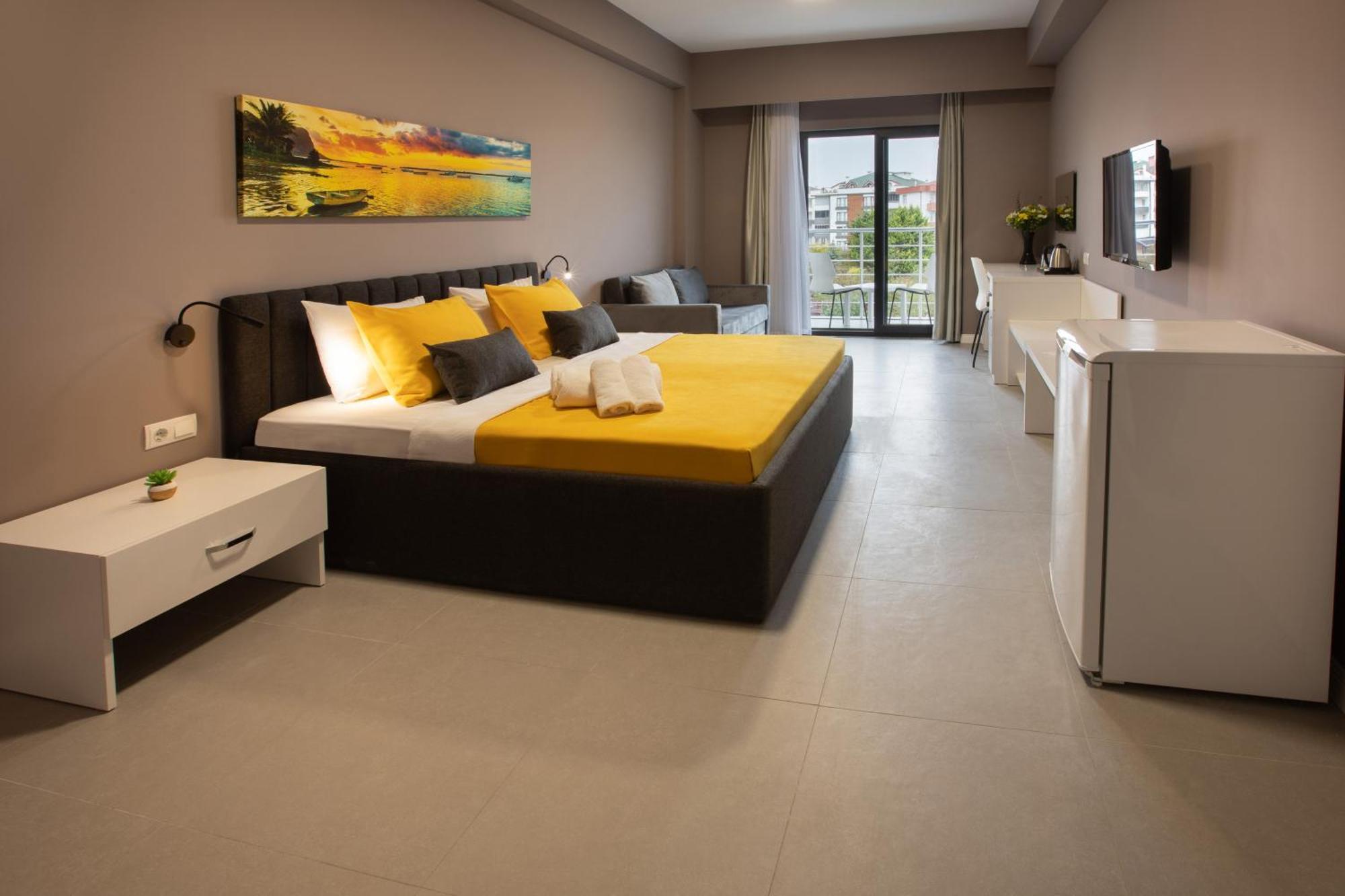 First Joy Hotel Trabzon Exteriör bild